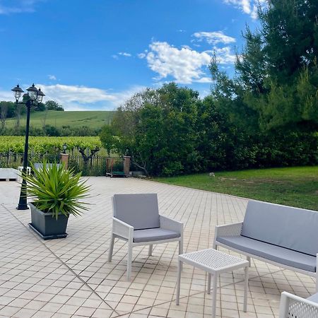 Vigneto - Italian Restaurant & B&B Villa Rosa Di Martinsicuro Εξωτερικό φωτογραφία